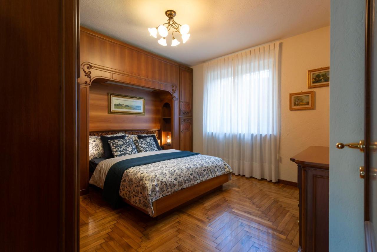 Villa Mara - Aosta - 200 Mq - Wifi - Jacuzzi - Parcheggio - Giardino 外观 照片