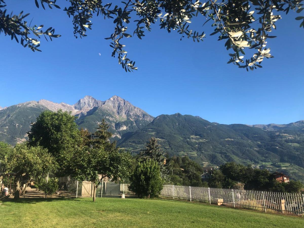 Villa Mara - Aosta - 200 Mq - Wifi - Jacuzzi - Parcheggio - Giardino 外观 照片