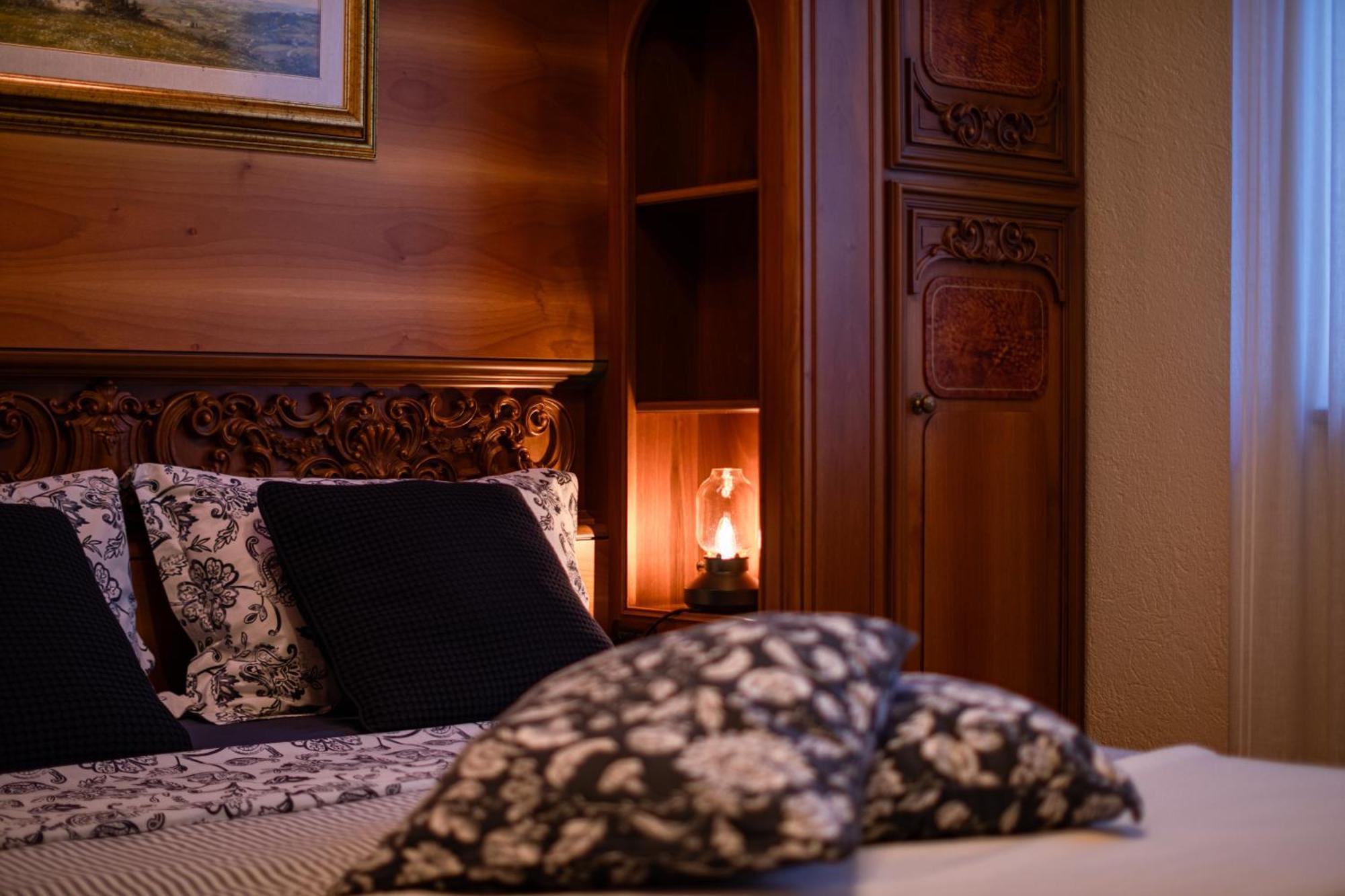 Villa Mara - Aosta - 200 Mq - Wifi - Jacuzzi - Parcheggio - Giardino 外观 照片