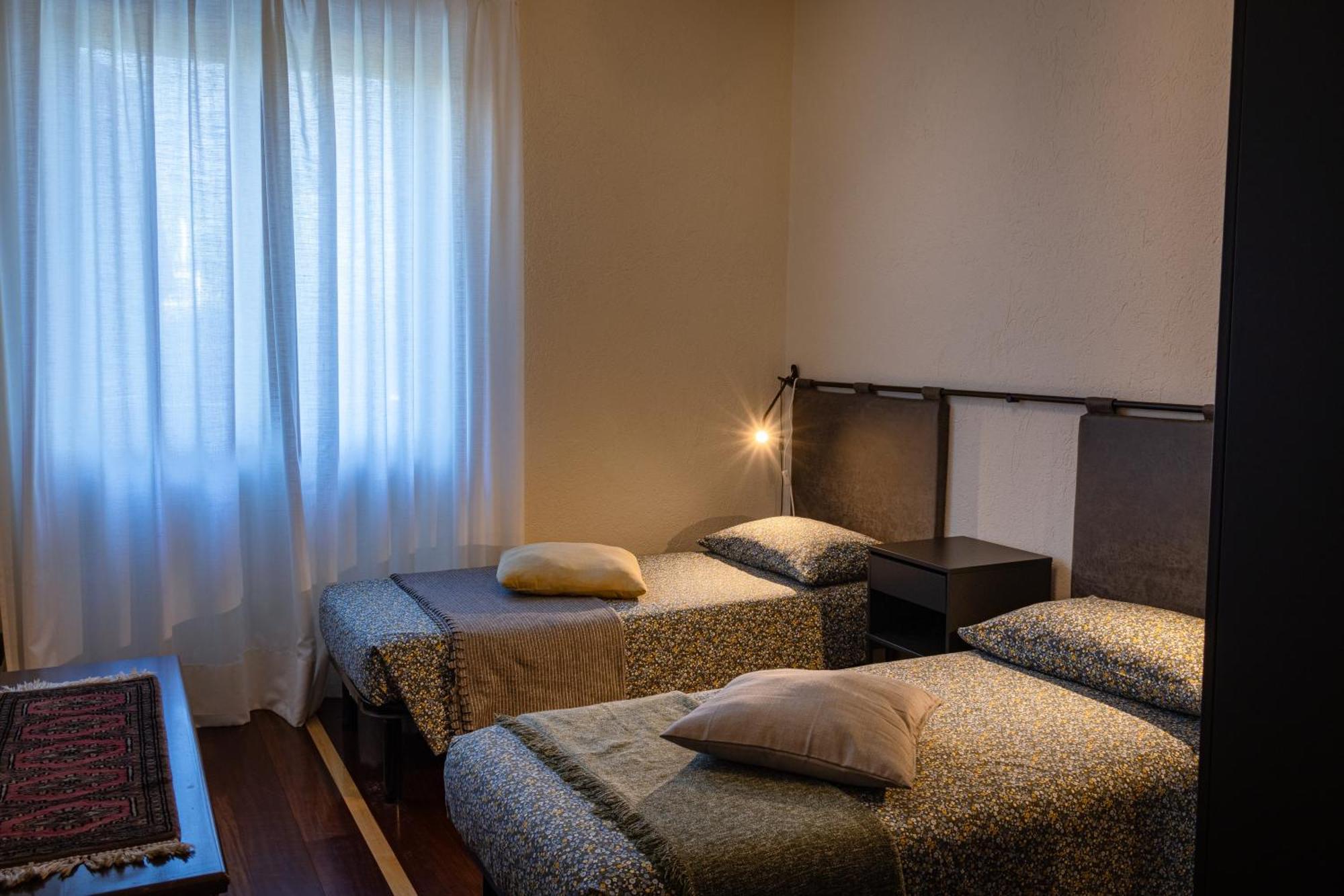 Villa Mara - Aosta - 200 Mq - Wifi - Jacuzzi - Parcheggio - Giardino 外观 照片