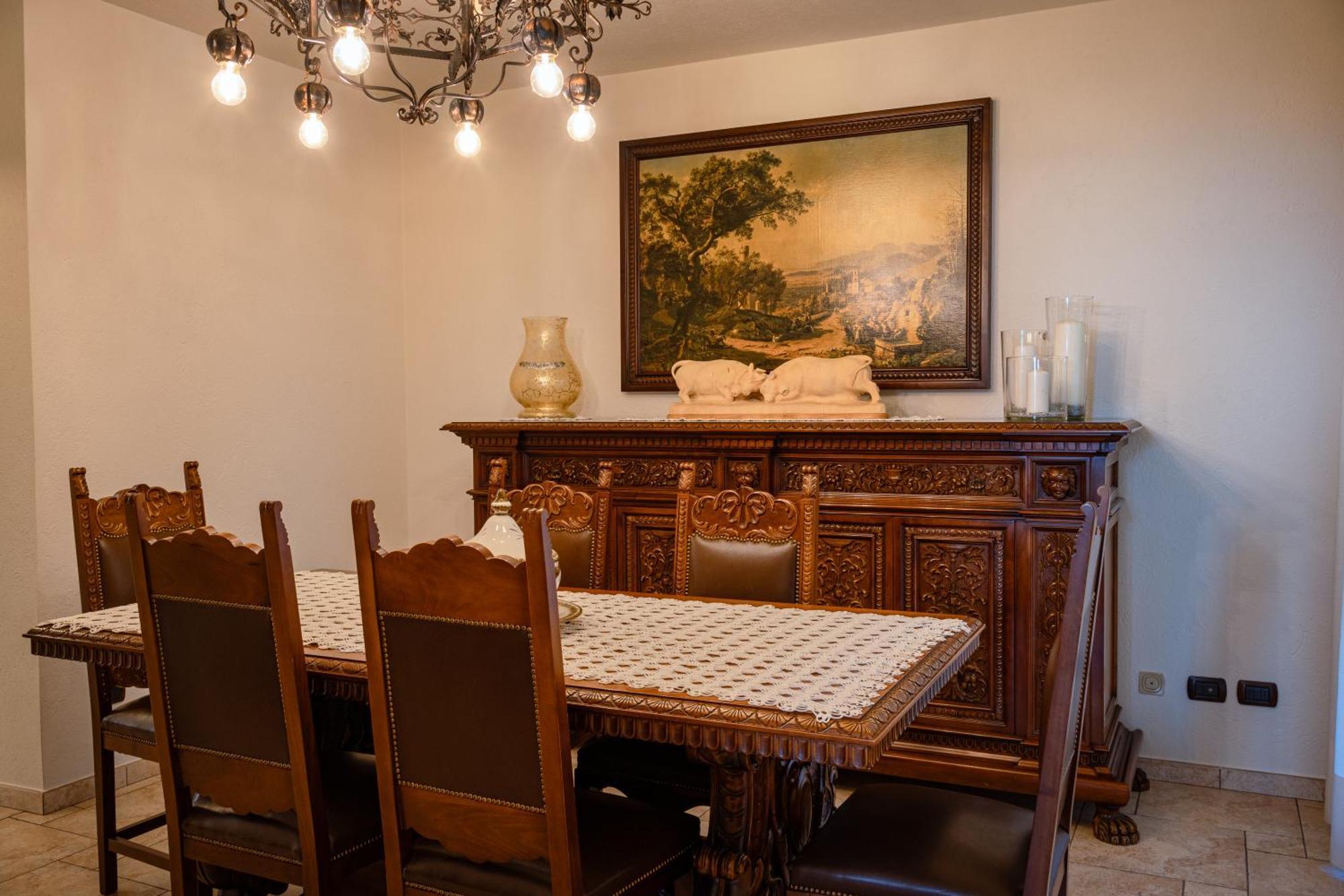 Villa Mara - Aosta - 200 Mq - Wifi - Jacuzzi - Parcheggio - Giardino 外观 照片